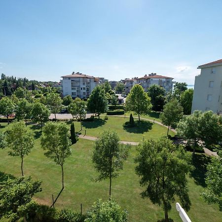 Lakeside Family Apartment Siófok Exterior foto