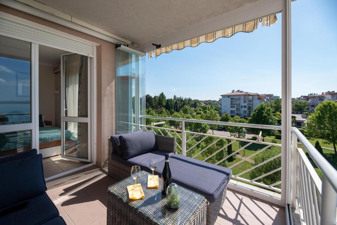 Lakeside Family Apartment Siófok Exterior foto